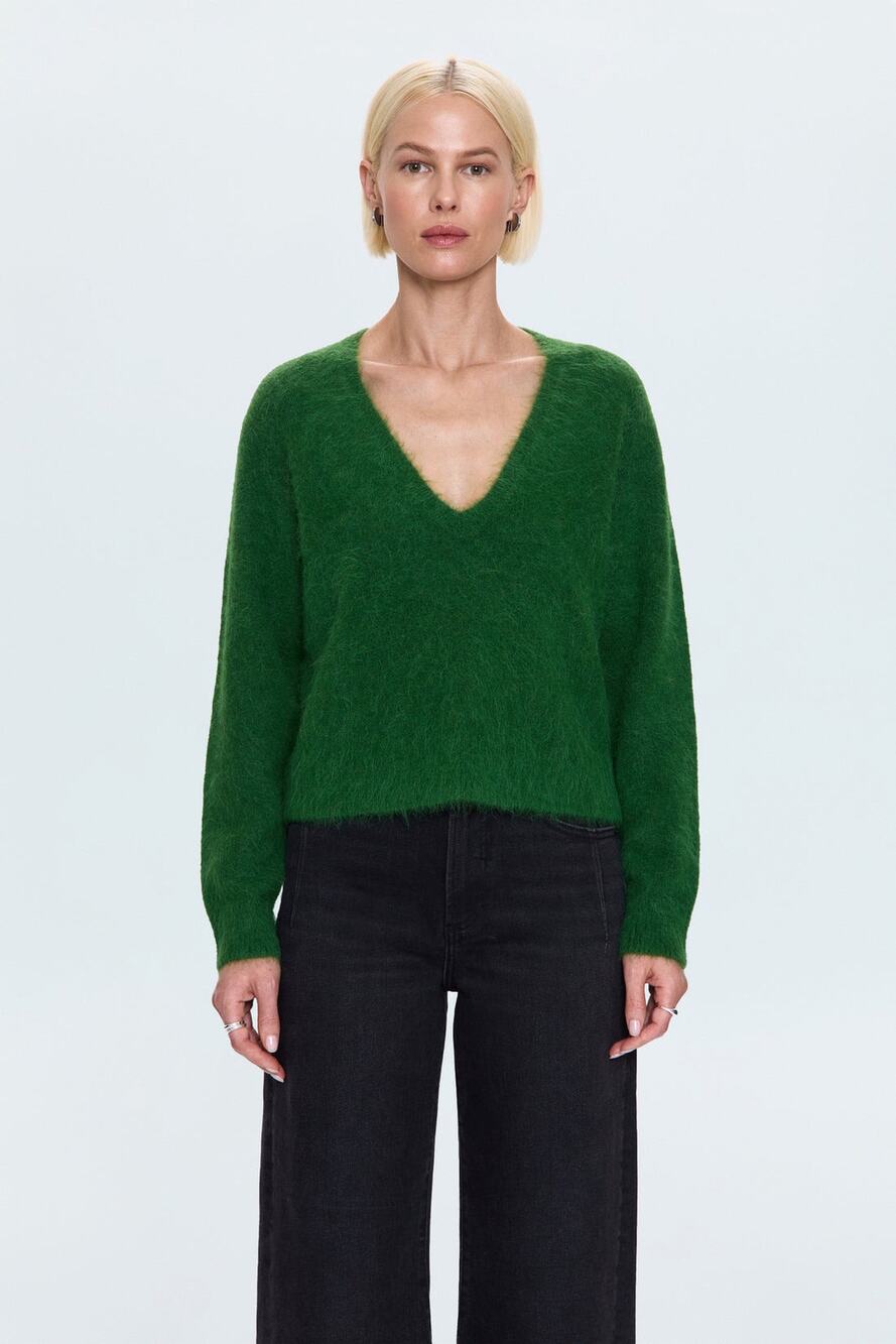 Pistola Sweater Kit Knit Medium Fuzzy V Neck Alpaca Blend Long Sleeve Relaxed